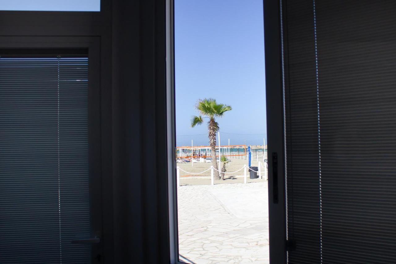 Aurora Beach & Suite Margherita Di Savoia Exteriör bild