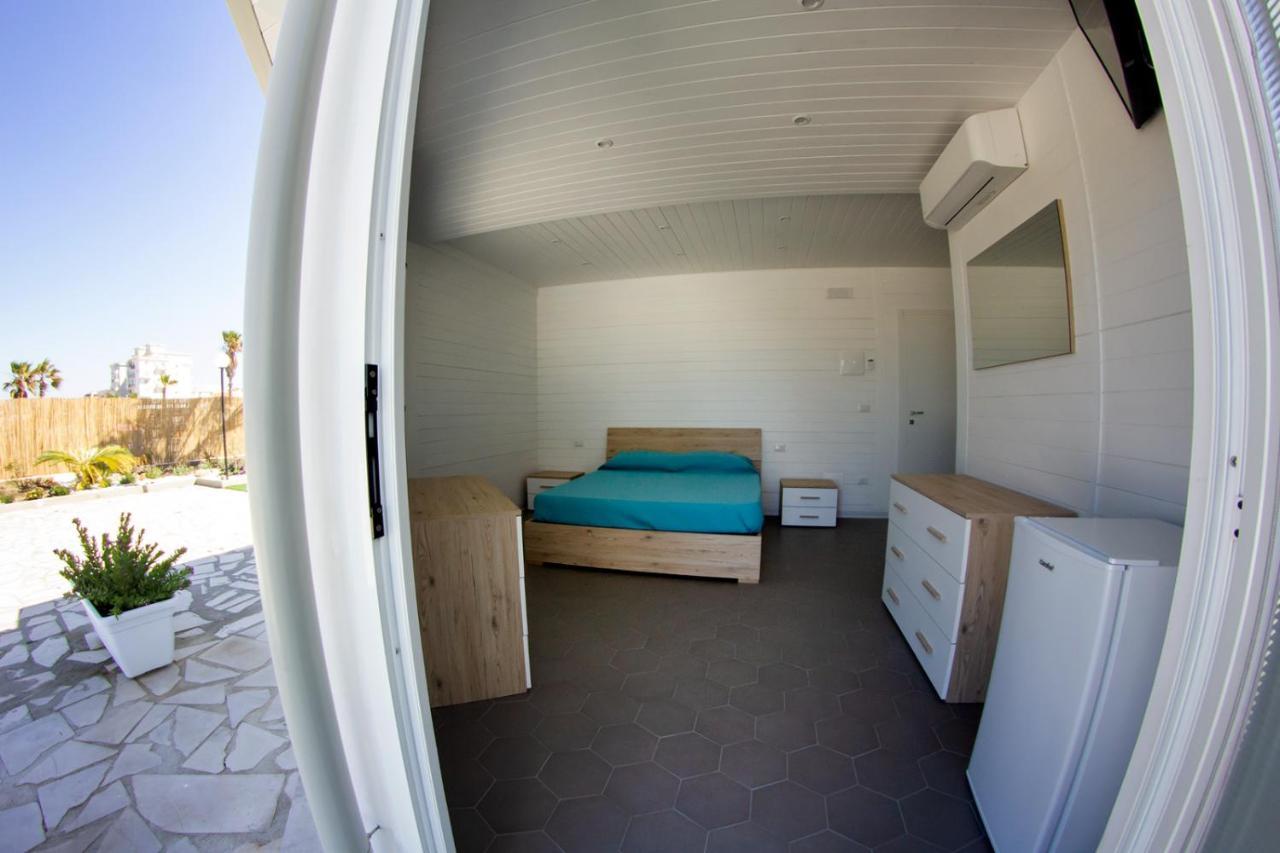 Aurora Beach & Suite Margherita Di Savoia Exteriör bild