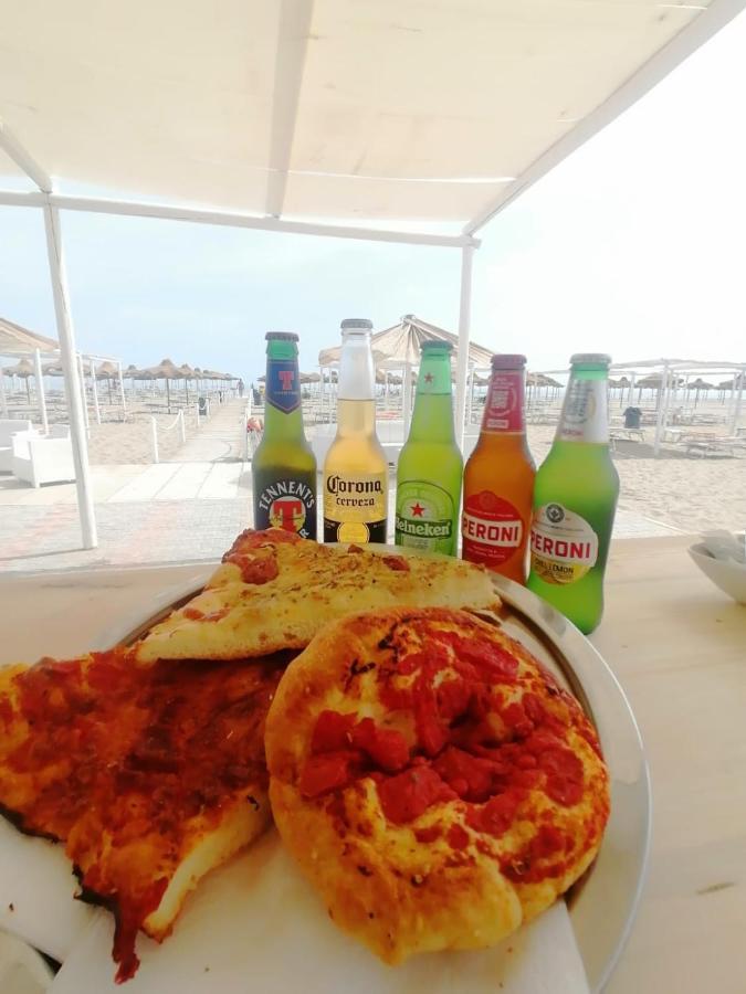 Aurora Beach & Suite Margherita Di Savoia Exteriör bild