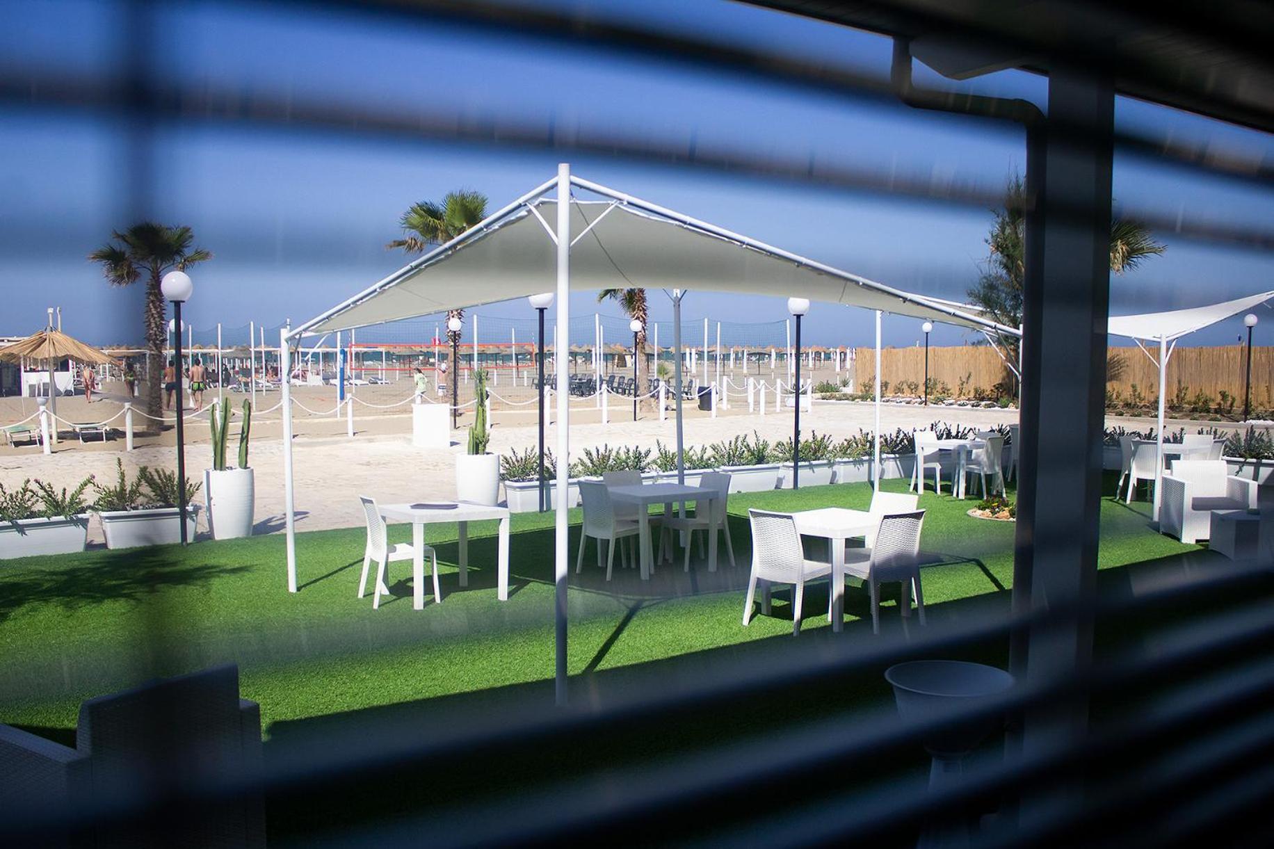 Aurora Beach & Suite Margherita Di Savoia Exteriör bild